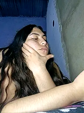 Chat +18 de xandra252 ao vivo