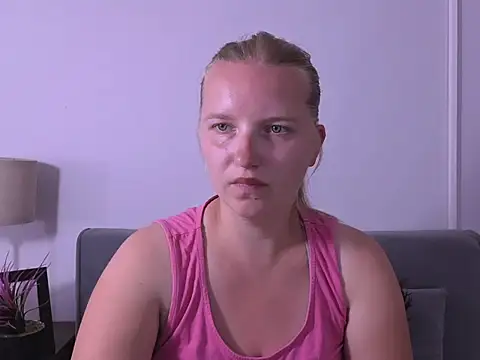 RoseTeacherX's Live XXX Chat