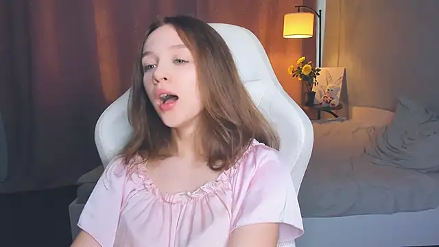 צ'אט XXX בשידור חי של SharriSang