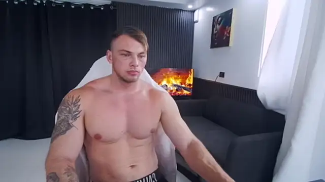دردشة YourHotGreg الجنسية المباشرة
