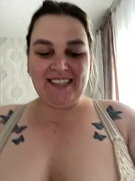 Vita6777's Live XXX Chat