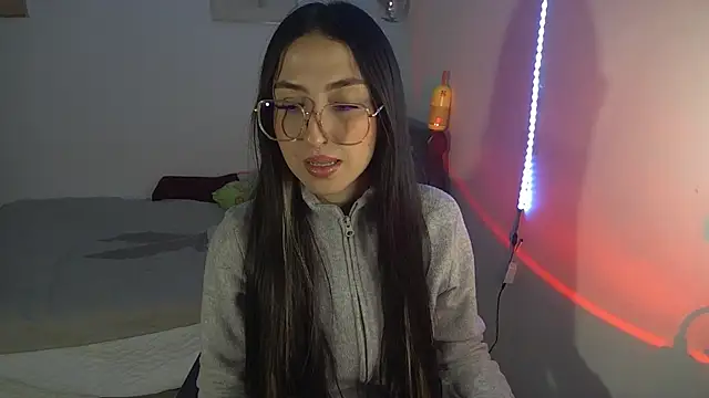 Frida_nymph Chat XXX in diretta