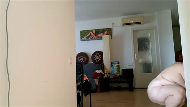 XXX chat uživo modela lindalovesexy
