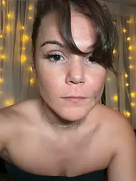 Chat XXX en directo de BaileyMFox