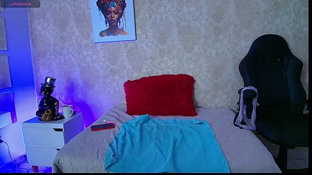 MorenaTemptressX Chat XXX in diretta