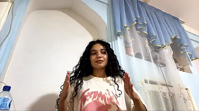 RitaPerry Chat XXX live