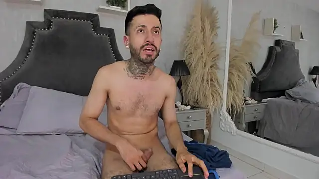 دردشة StevenAndLaura الجنسية المباشرة