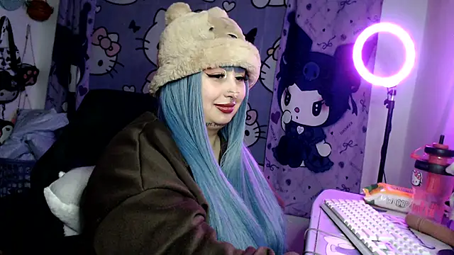 Chat +18 de lussyevans24 ao vivo