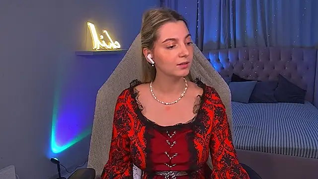 Chat +18 de LucreciaStorm ao vivo