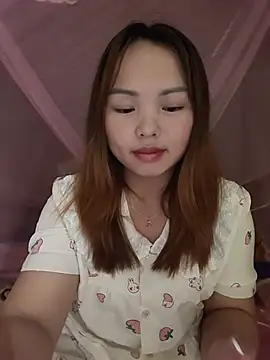 Mina_xYx Chat XXX in diretta