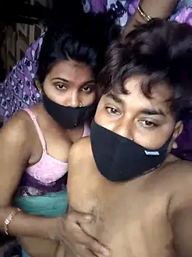 Show modela Desi_girl002 na web-kameri