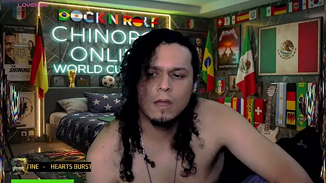 chino_roz Chat XXX live