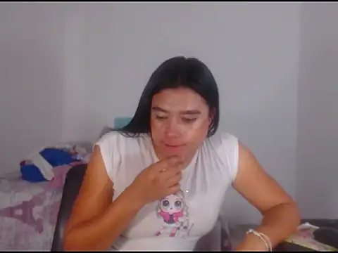 Chat XXX Live katrinawillff