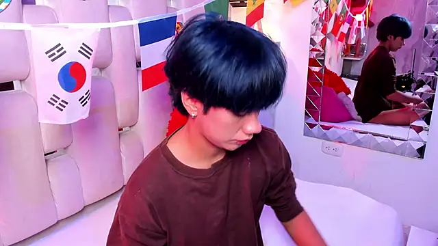 Eriol_ live XXX chat