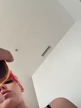 lazoe69 网络视讯表演