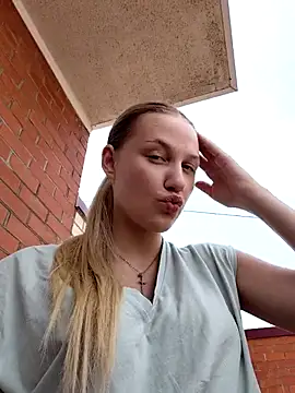 caressyourself élő XXX-chatje