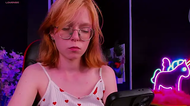 Czat XXX na żywo – FoxxyyPolly