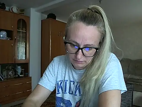دردشة Nataly_Rosy الجنسية المباشرة