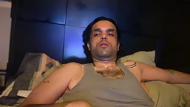 icebergslim281's Live XXX Chat