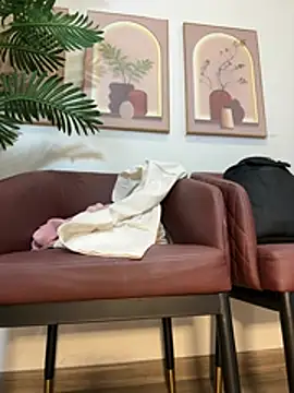 secretly_masturbating Show Webcam