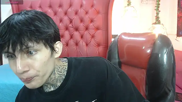 Chat +18 de Cry_thereal ao vivo