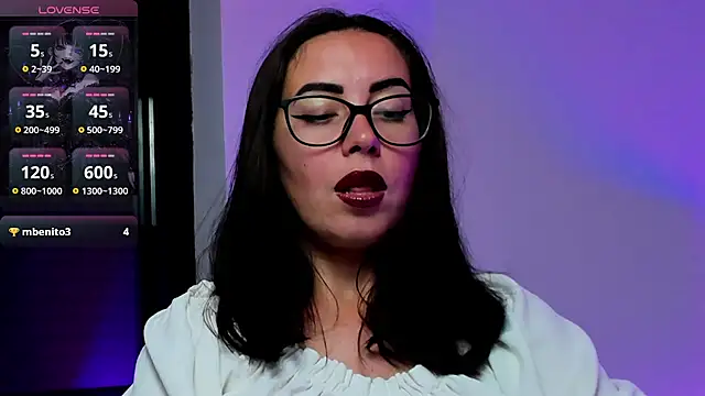 XXX chat uživo modela RitaSonnet