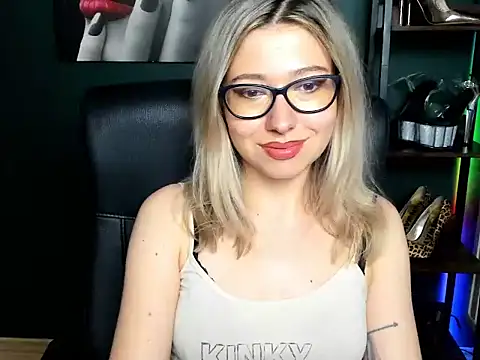 Živý XXX chat loveHeidi
