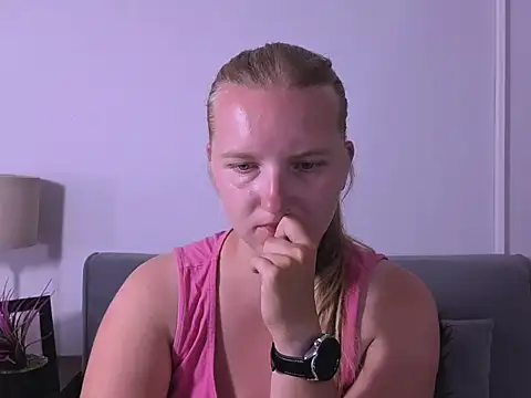 XXX chat uživo modela RoseTeacherX