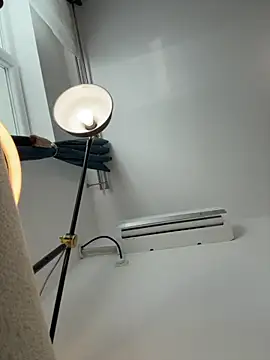 Chat XXX en directo de DaianaKimberly
