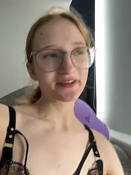 LauraundSteve_ Adlı Modelin Canlı XXX Sohbeti