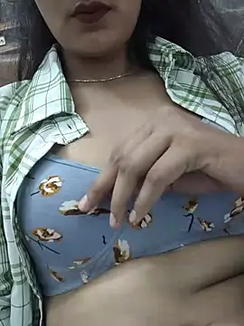 XXX chat uživo modela Ritika_jha01