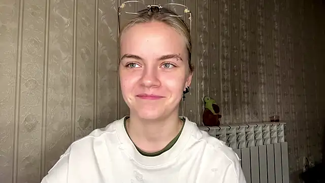 KimWarner 现场XXX聊天