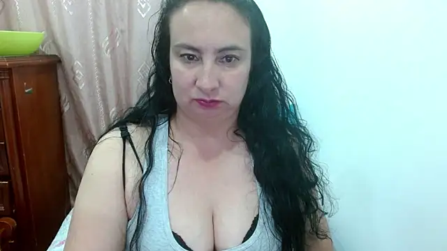 Ashylen Live XXX chat