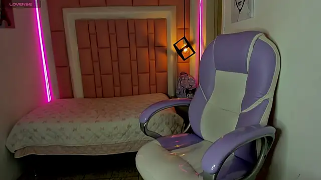 CloyBabee 라이브 XXX 채팅