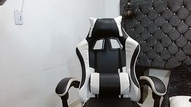 luka_big18 Chat XXX in diretta