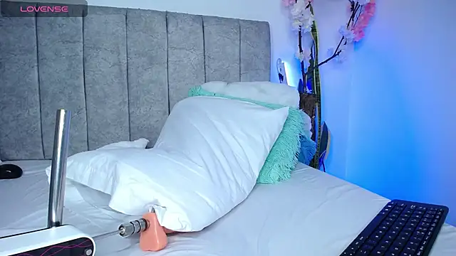 Sweet_hot_mia লাইভ XXX চ্যাট