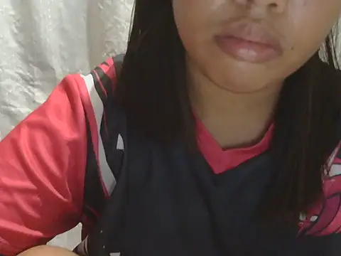 ChubbyButty Adlı Modelin Canlı XXX Sohbeti