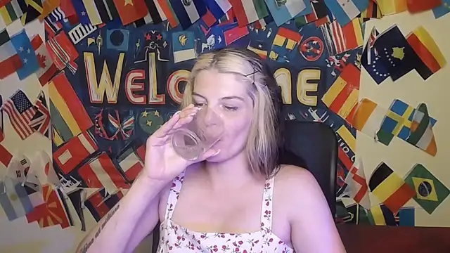 Chat +18 de VanessaRey_ ao vivo