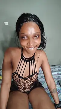 FreakySag_8888's Live XXX Chat