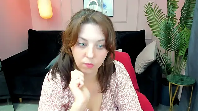 MargaretFatal Adlı Modelin Canlı XXX Sohbeti