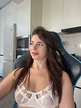 CurlyLara Live XXX-Chat