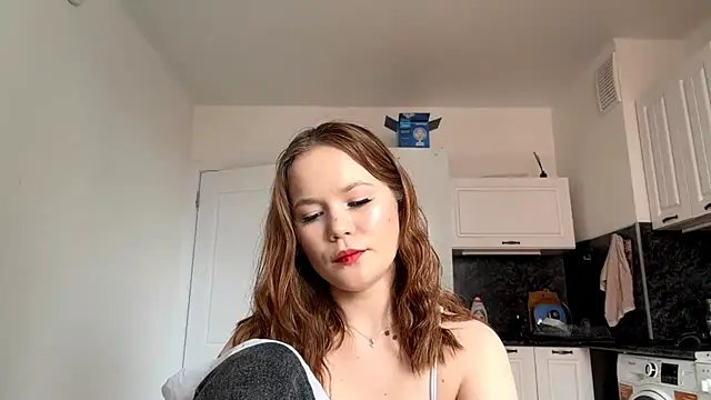 Chat XXX en directo de LauranAngelbeck