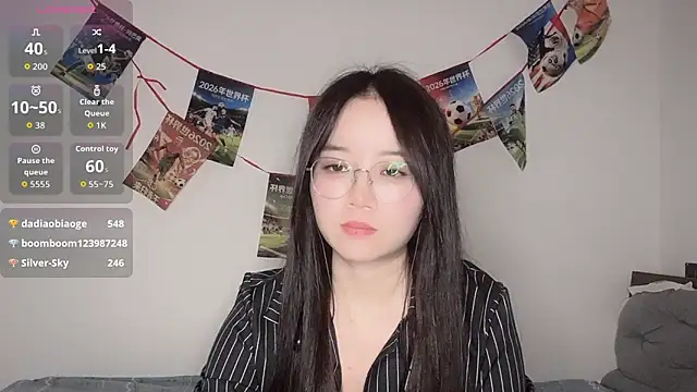 Chat +18 de 77-Vicky ao vivo