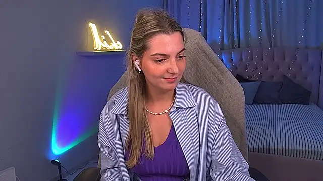 Chat +18 de LucreciaStorm ao vivo