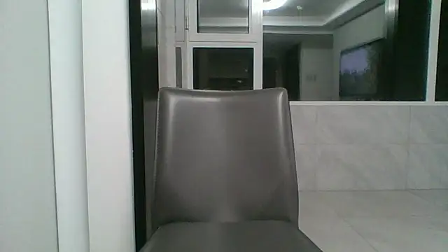 nole_china7 Adlı Modelin Canlı XXX Sohbeti