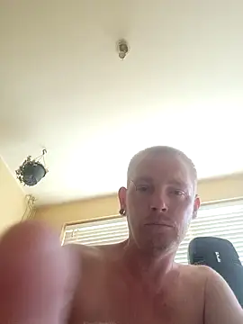 piercingpik Live XXX-chat