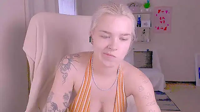 Czat XXX na żywo – Hot_Blonda