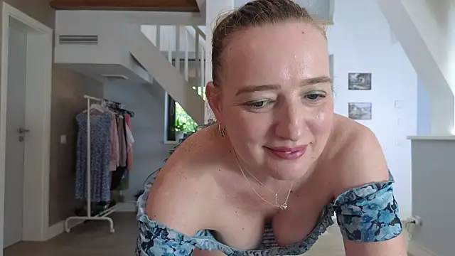 Blue_Angel_Sweet Chat XXX in diretta
