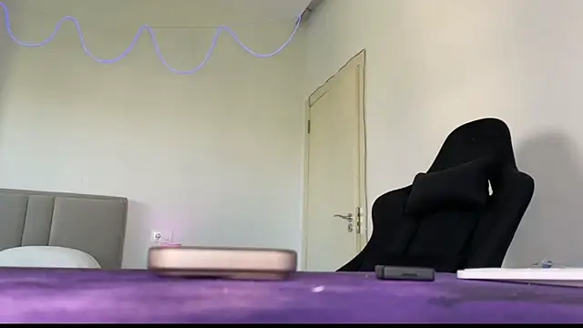 PrincesSsLilu XXX чат на живо