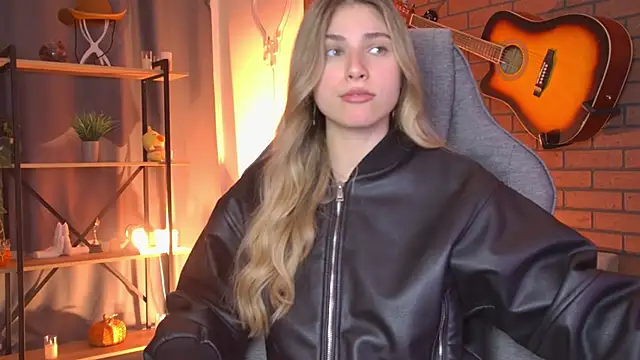 EllieCutesn Live XXX chat
